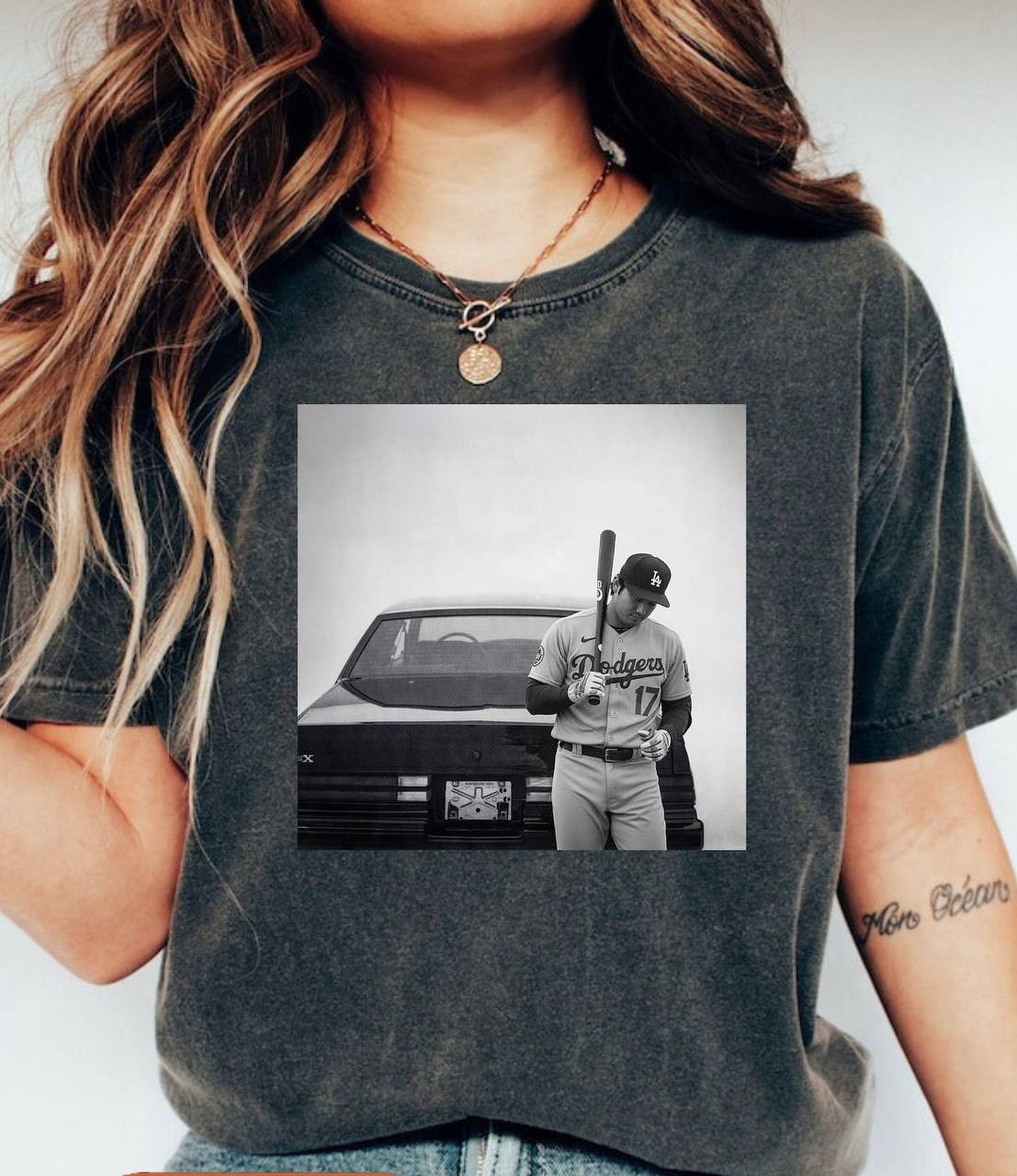 Ohtani Photo Unisex Shirt